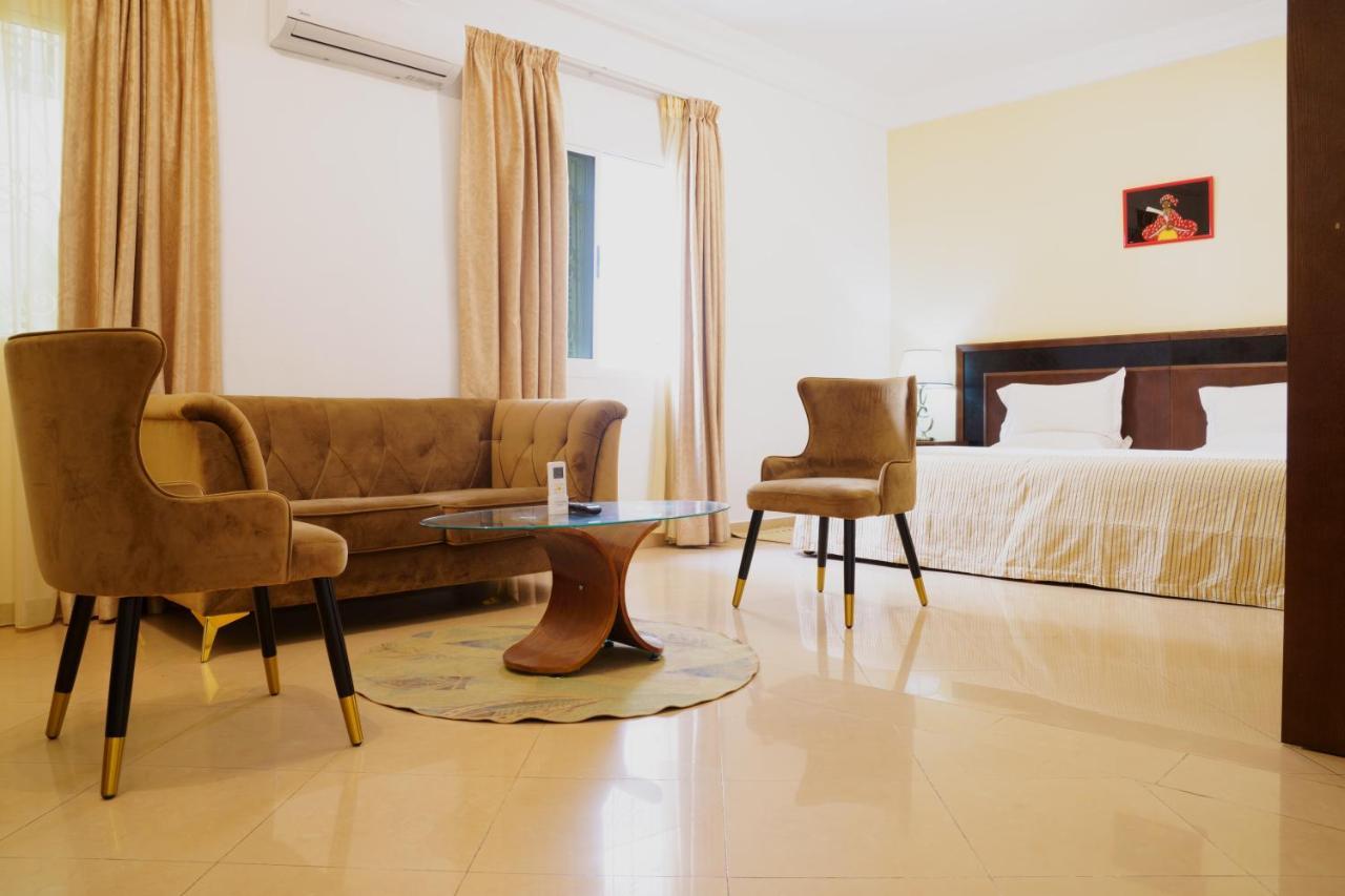 Le Feto Hotel Dakar Exterior photo