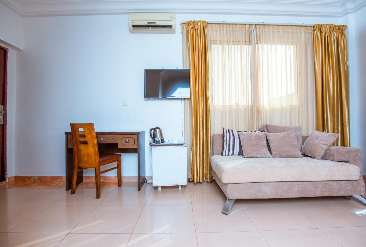 Le Feto Hotel Dakar Exterior photo